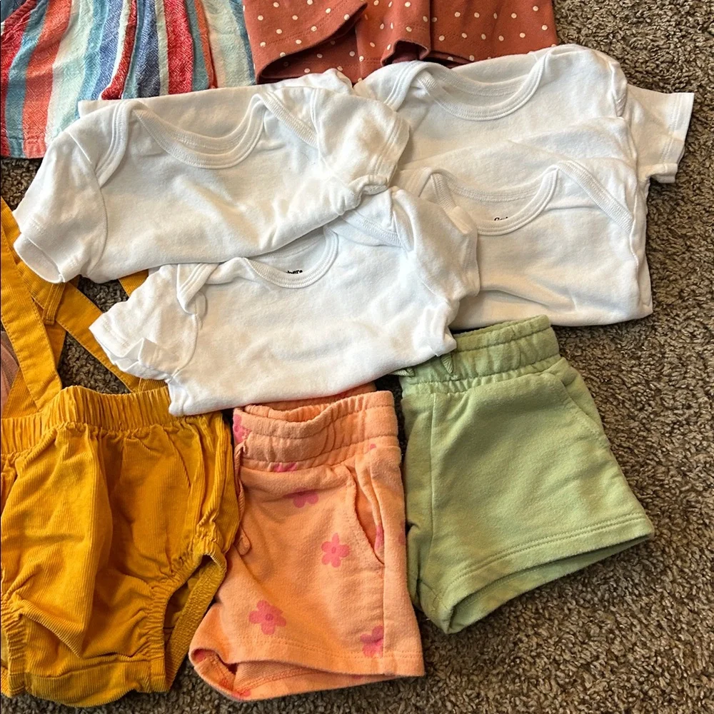12 month baby Clothing Bundle - Picture 2 of 6